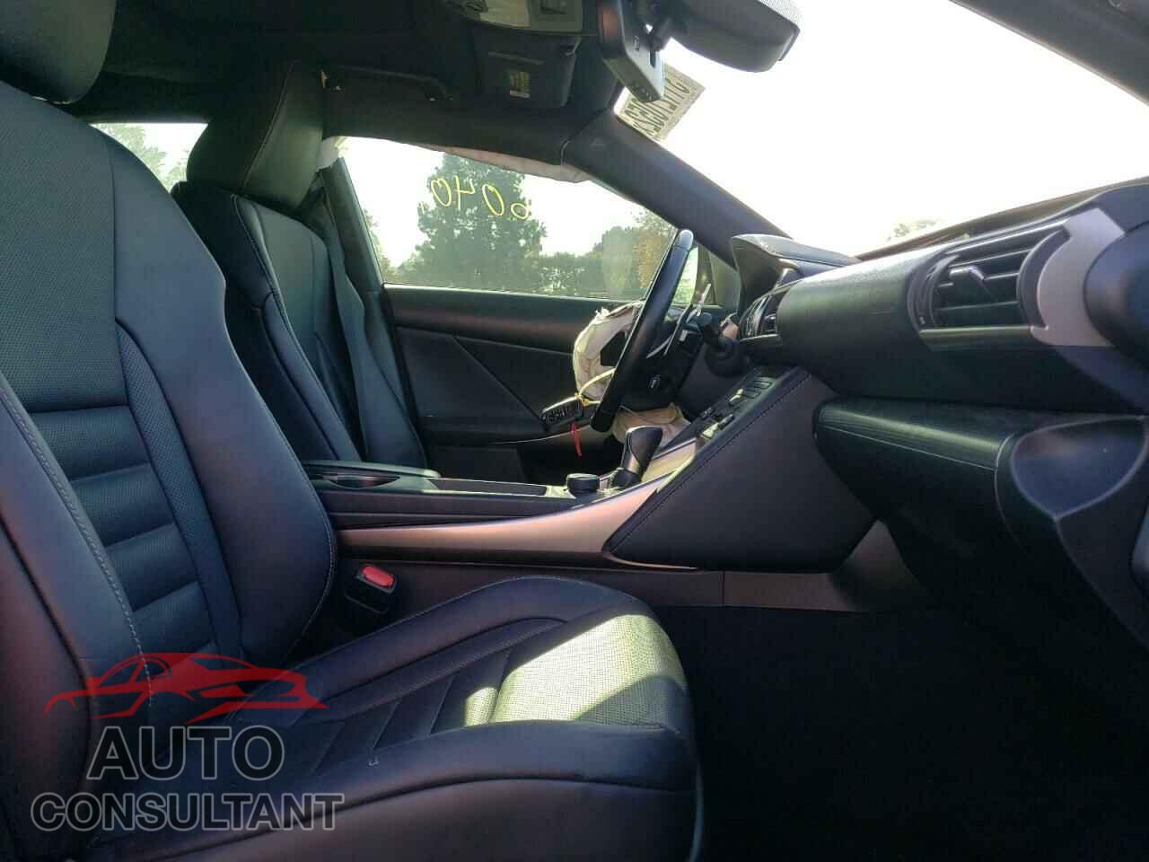 LEXUS IS 2017 - JTHBA1D22H5053044