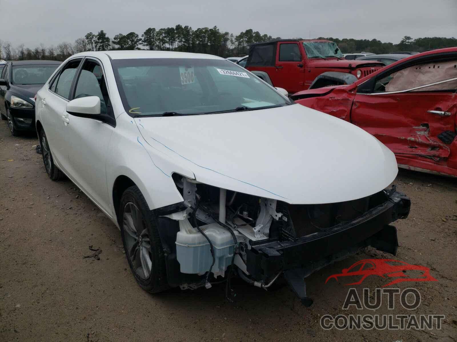 TOYOTA CAMRY 2016 - 4T1BF1FKXGU260457