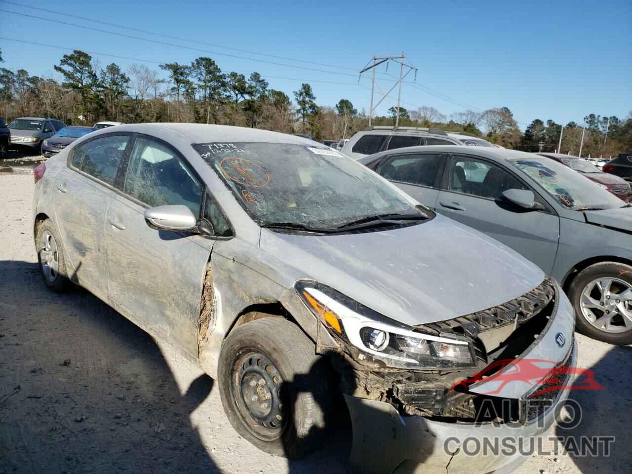 KIA FORTE 2018 - 3KPFK4A77JE249668