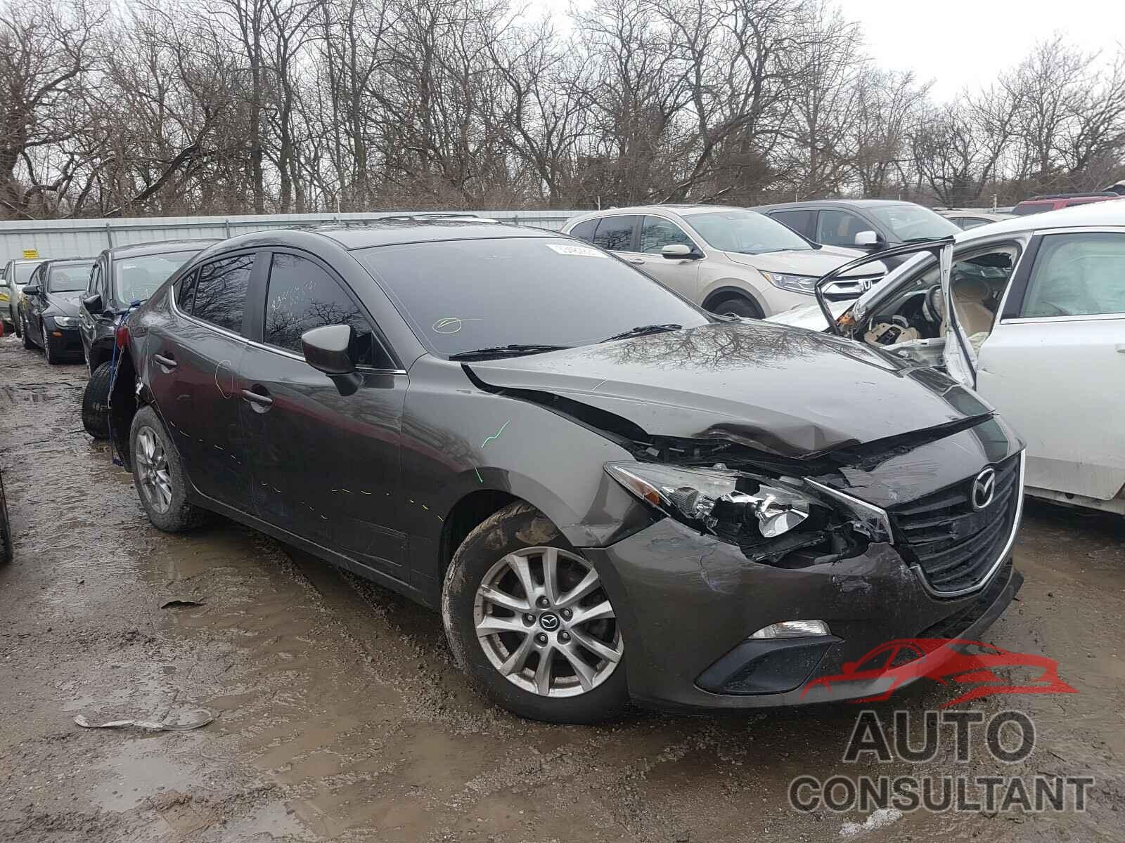 MAZDA 3 2016 - JM1BM1U72G1329846