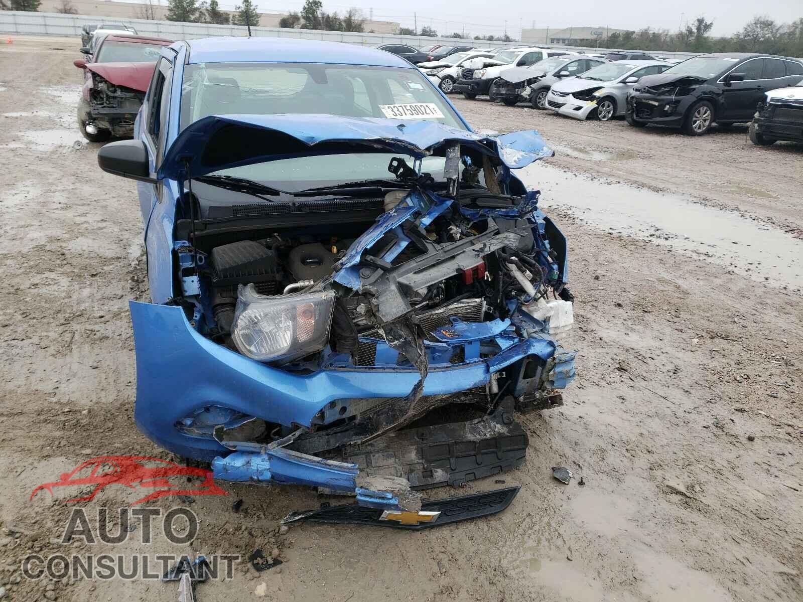 CHEVROLET SPARK 2017 - KL8CB6SA1HC810417