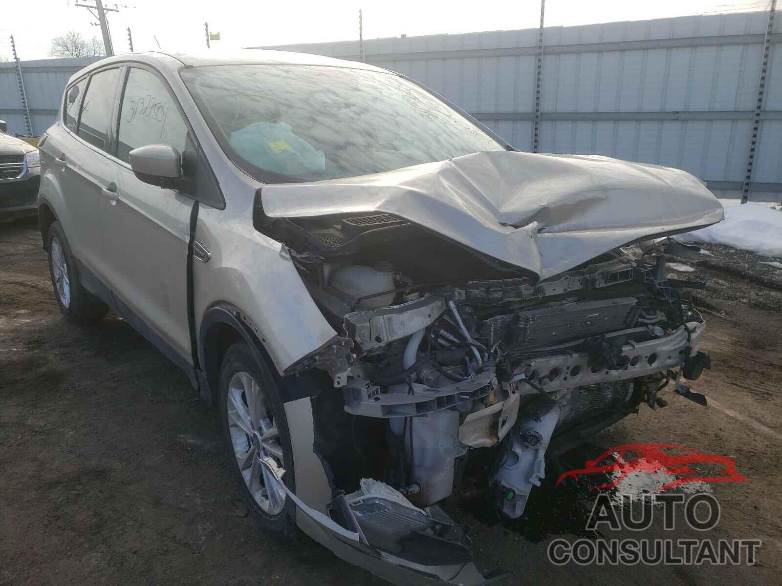 FORD ESCAPE 2017 - 1FMCU0GD7HUB76683