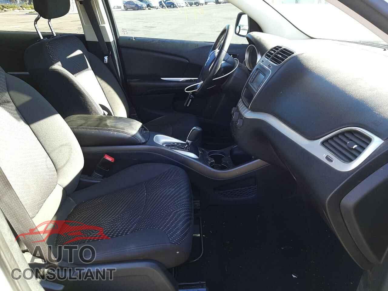 DODGE JOURNEY 2017 - 3C4PDCABXHT602729