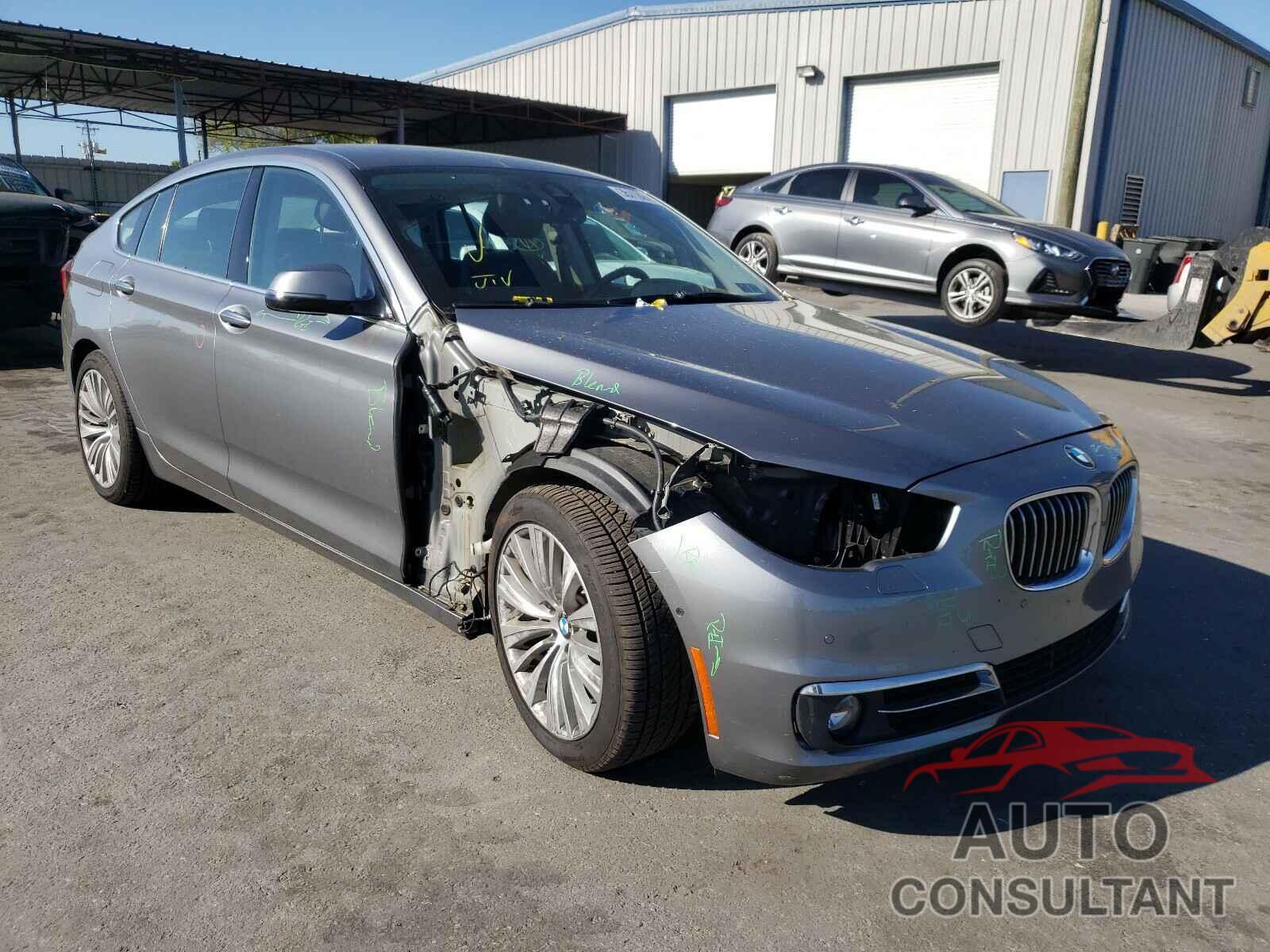 BMW 5 SERIES 2016 - WBA5M4C5XGD186865