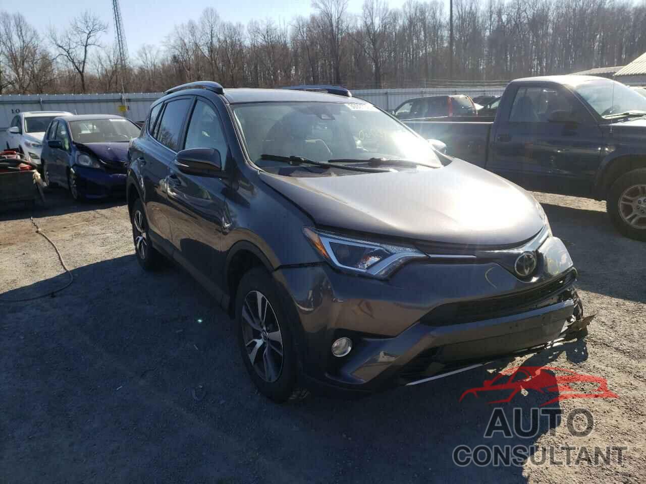 TOYOTA RAV4 2018 - JTMRFREV2JJ718224