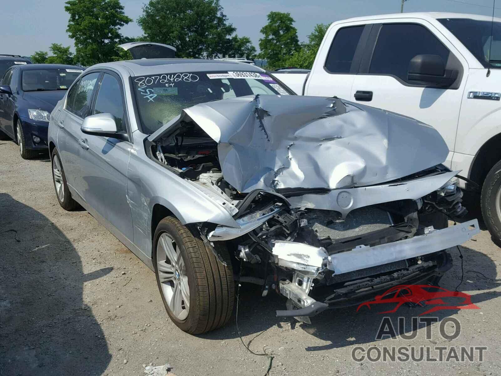 BMW 3 SERIES 2017 - WBA8B9C50HK884785