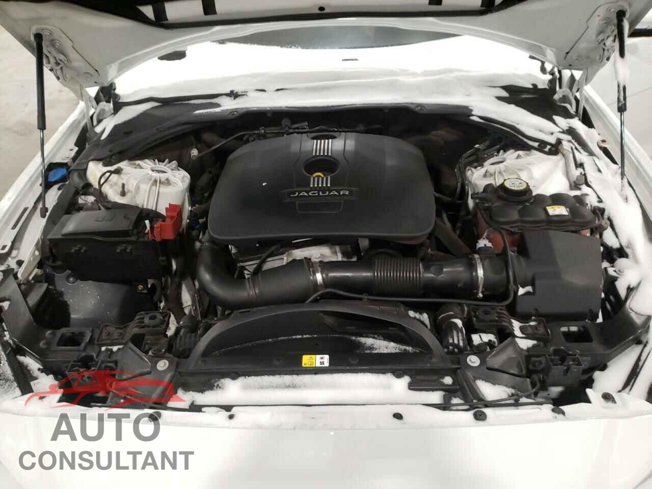 JAGUAR XE 2017 - SAJAR4BG6HA973452
