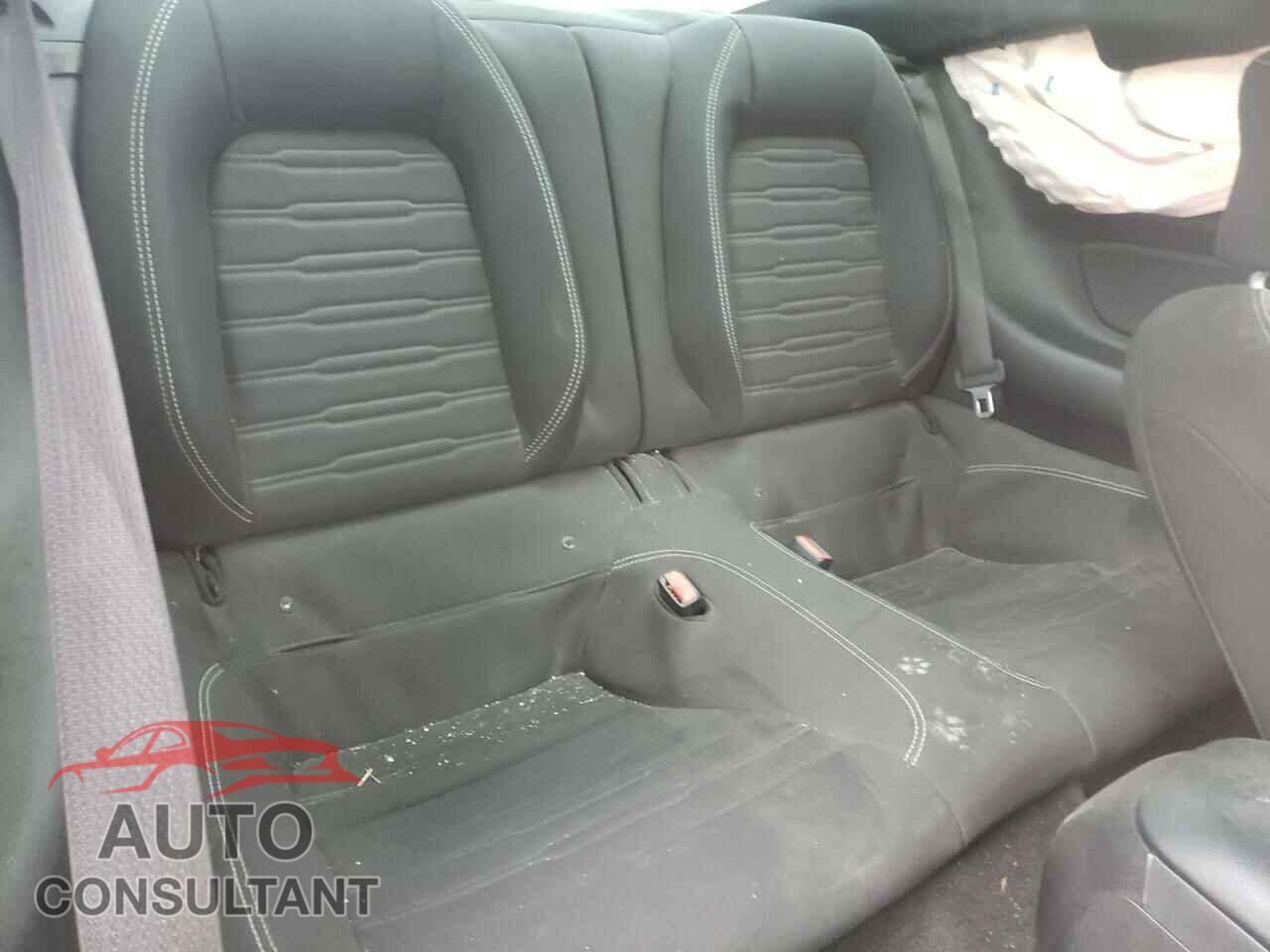 FORD MUSTANG 2017 - 1FA6P8CF5H5247393