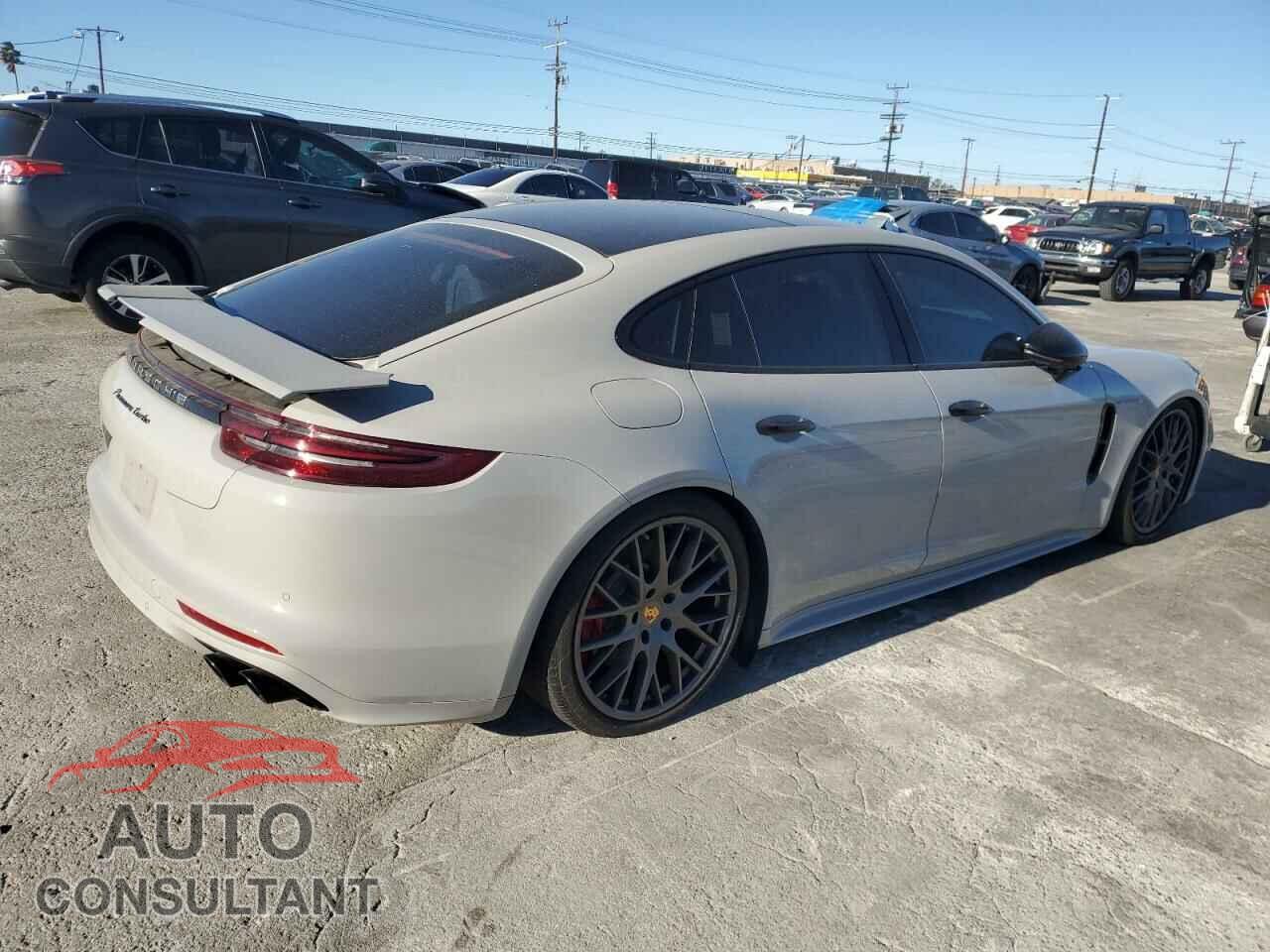PORSCHE PANAMERA 2017 - WP0AF2A76HL153230