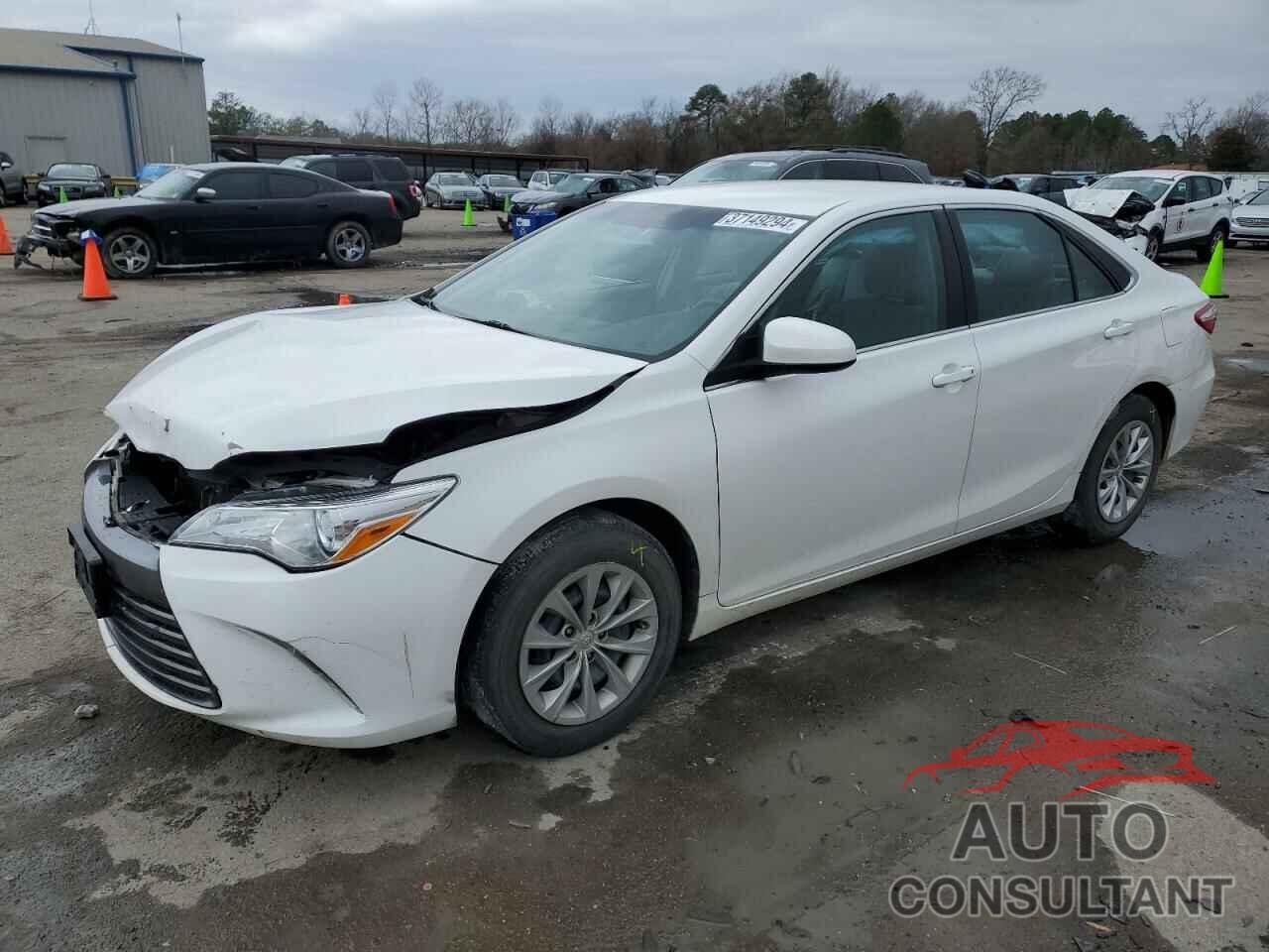 TOYOTA CAMRY 2016 - 4T1BF1FK3GU200164