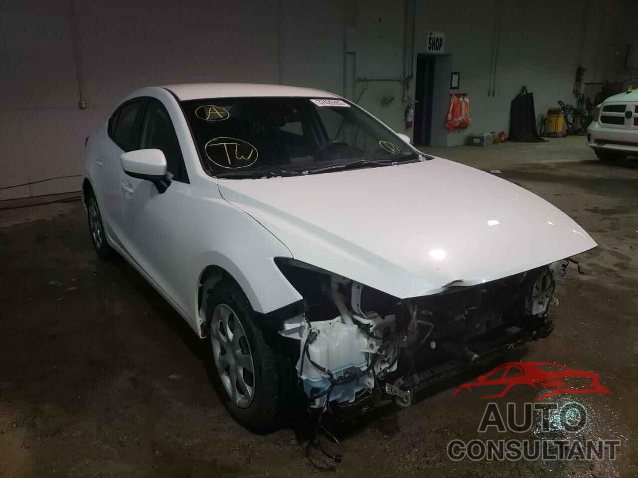 MAZDA 3 2017 - 3MZBN1U70HM136576