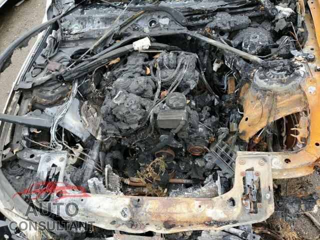 BMW 3 SERIES 2016 - WBA8E3G53GNU02158