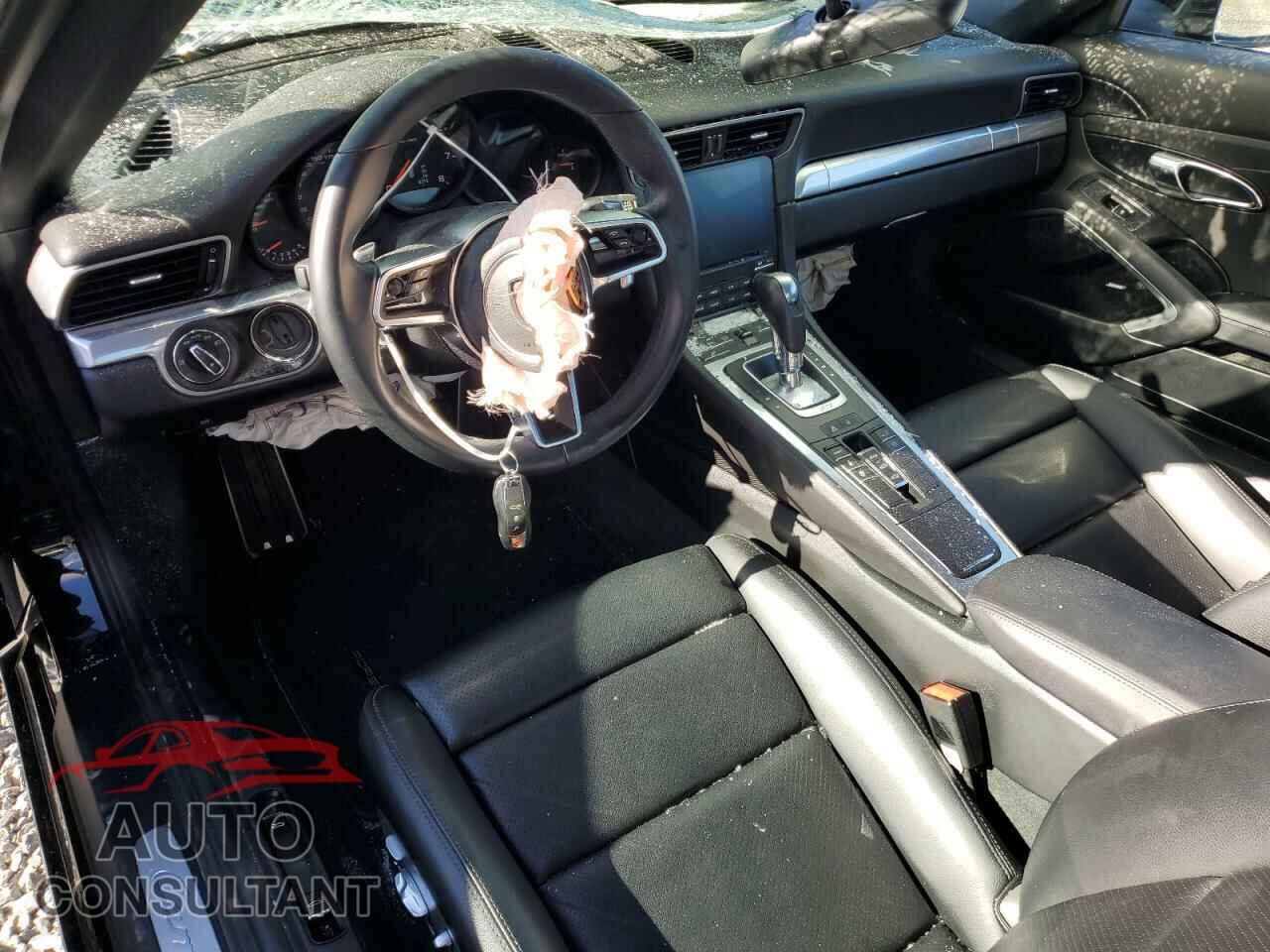 PORSCHE 911 2017 - WP0AA2A97HS106939