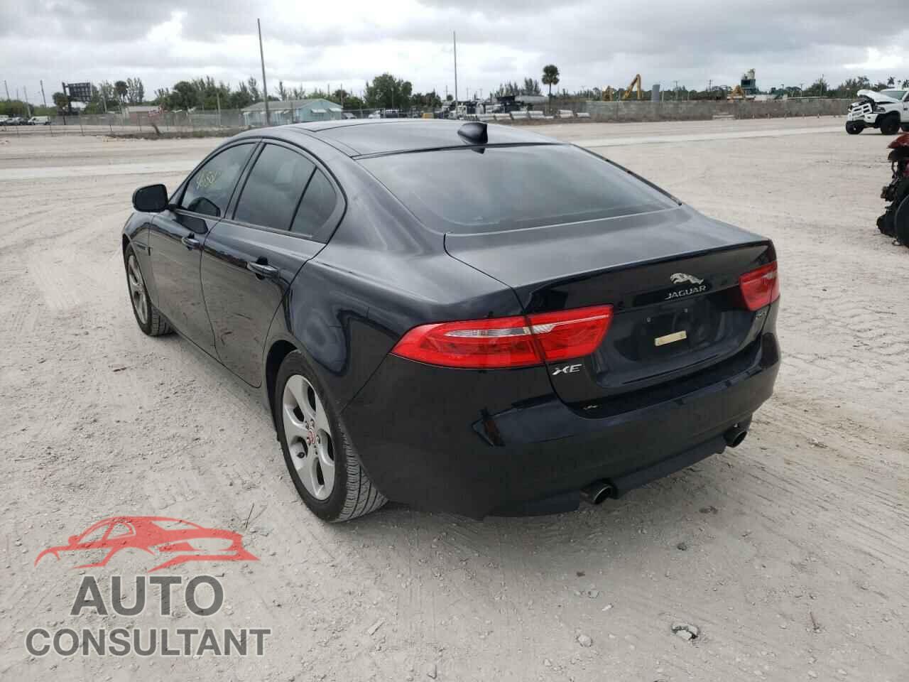 JAGUAR XE 2017 - SAJAR4BG7HA958930