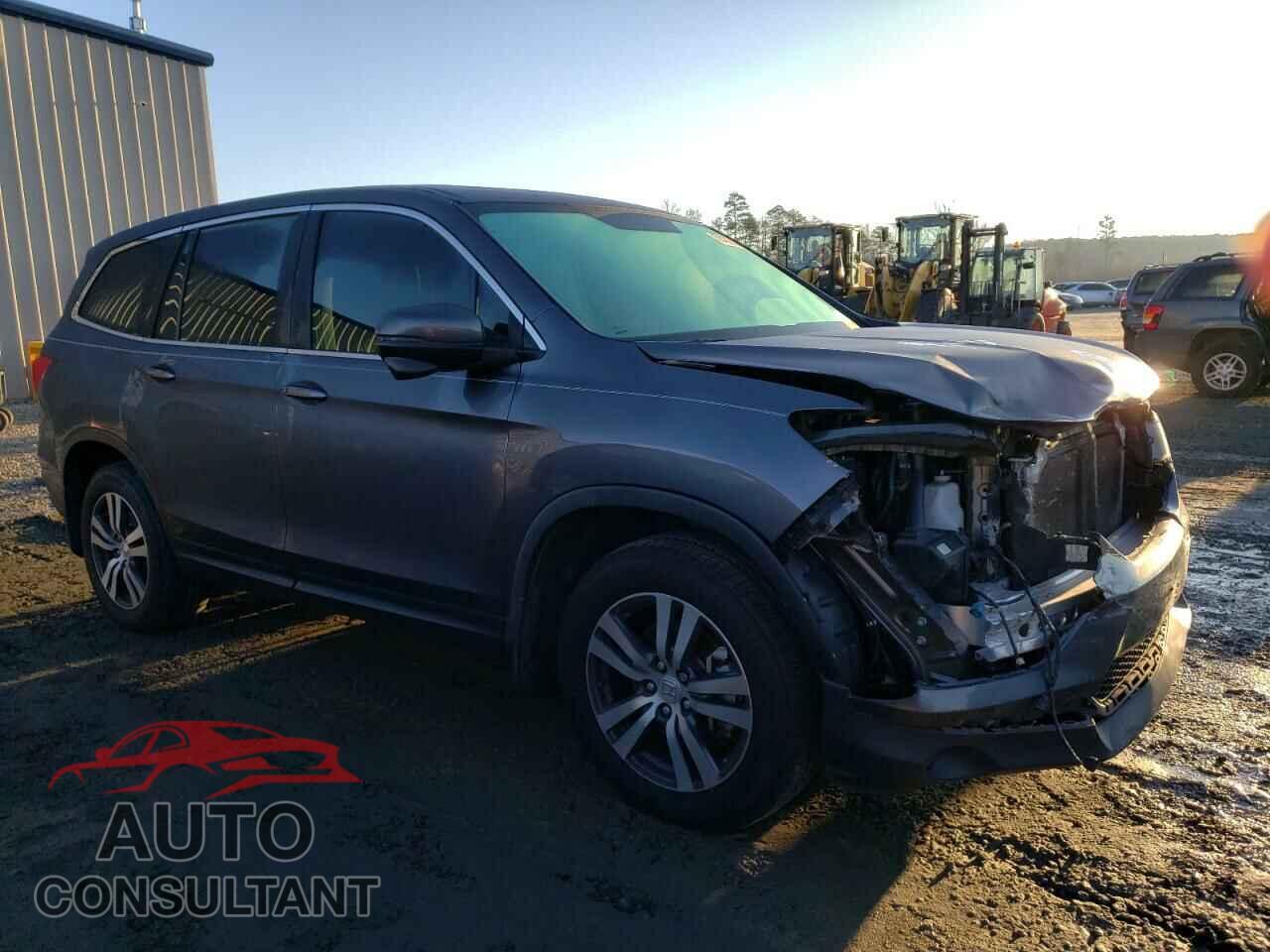 HONDA PILOT 2018 - 5FNYF5H54JB004568