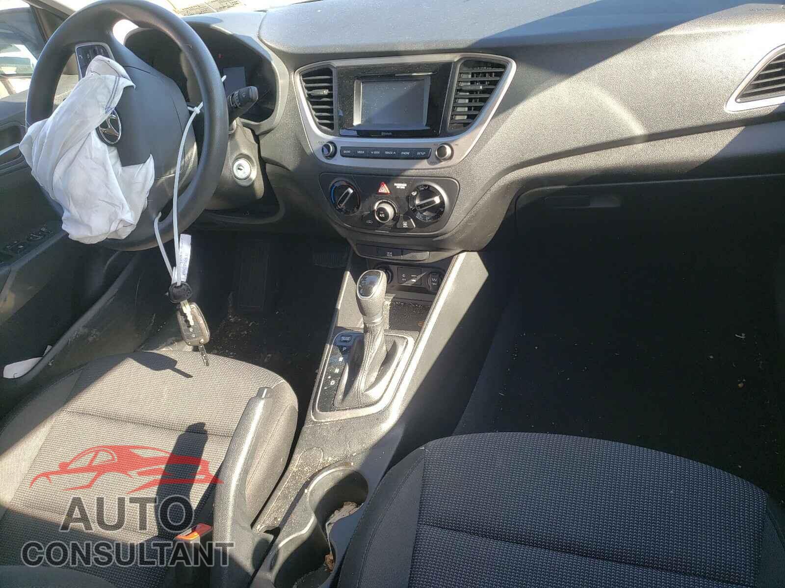 HYUNDAI ACCENT 2019 - 3KPC24A32KE050531
