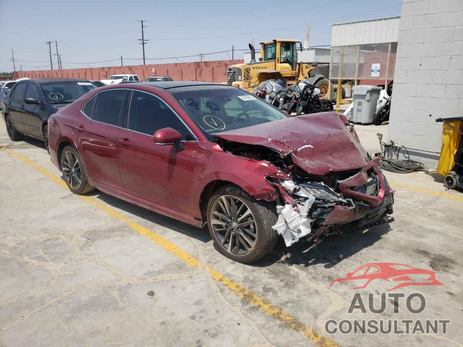 TOYOTA CAMRY 2018 - 4T1BZ1HK2JU501245