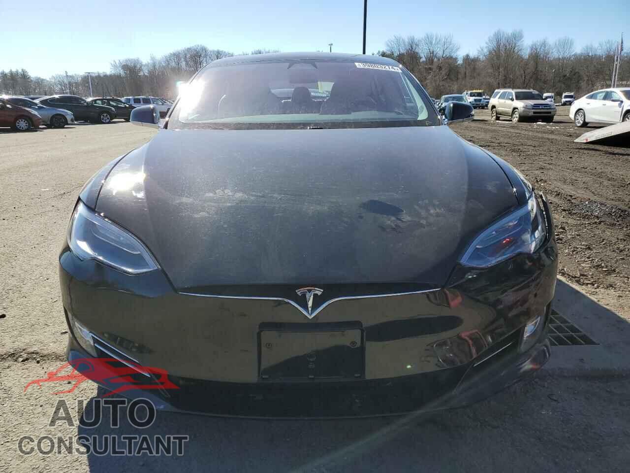 TESLA MODEL S 2018 - 5YJSA1E20JF246331