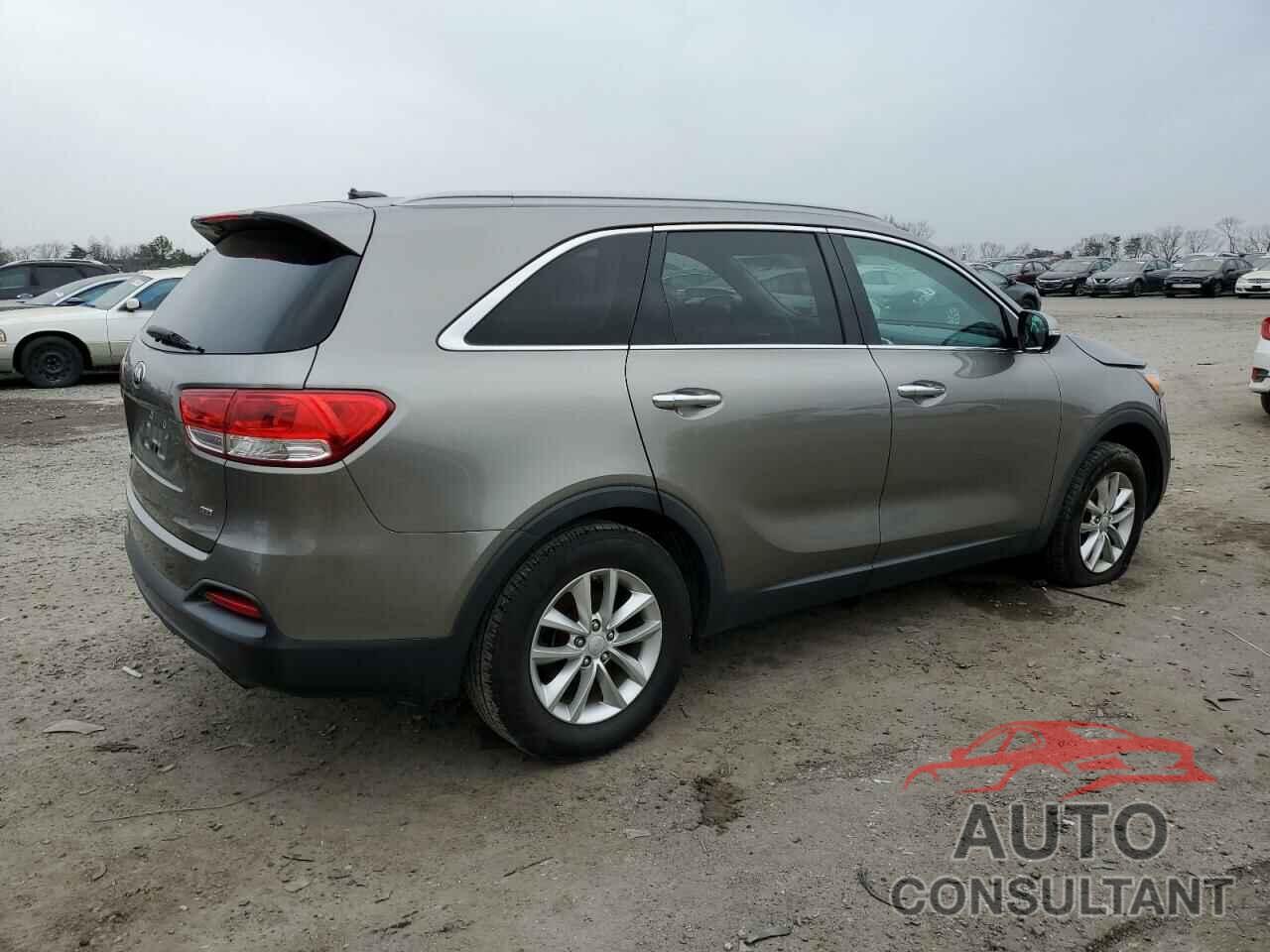 KIA SORENTO 2017 - 5XYPG4A32HG193106