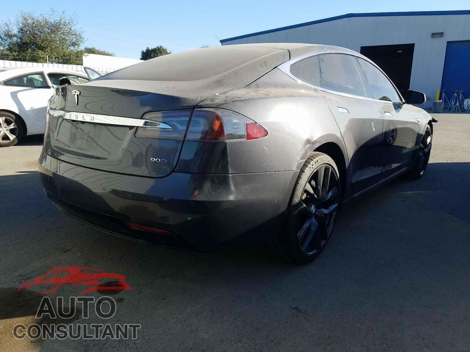 TESLA MODEL S 2016 - 5YJSA1E21GF146165