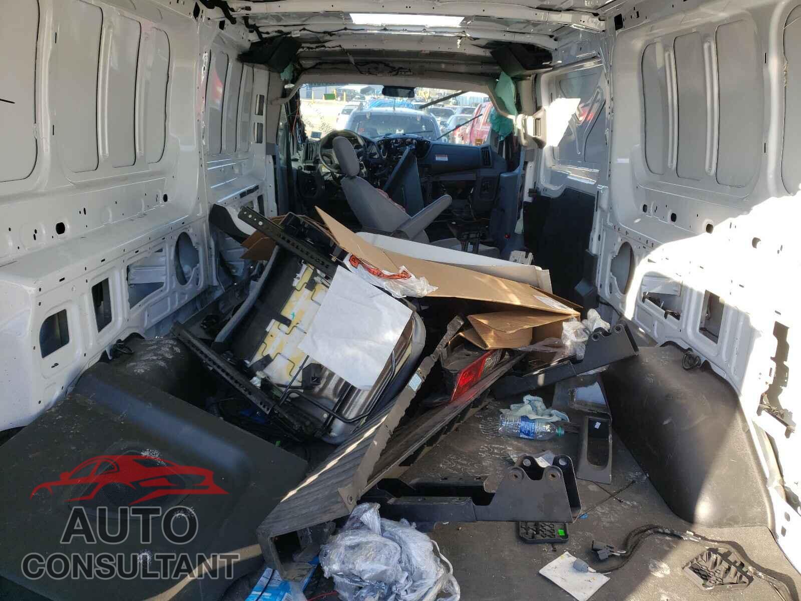FORD TRANSIT CO 2017 - 1FTBW2YM7HKB35664