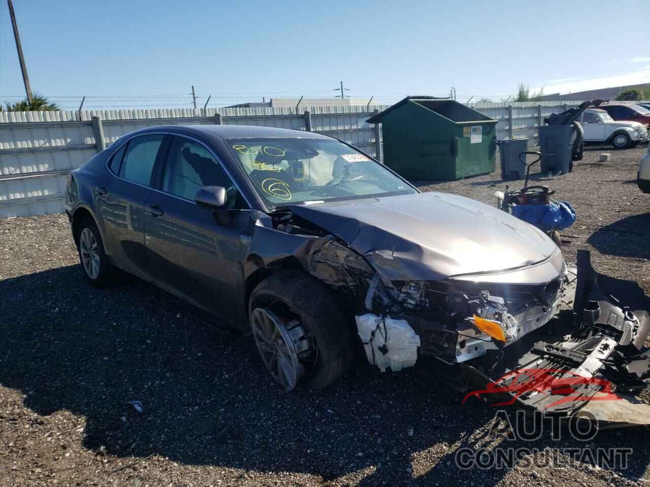 TOYOTA CAMRY 2021 - 4T1C11AKXMU530793