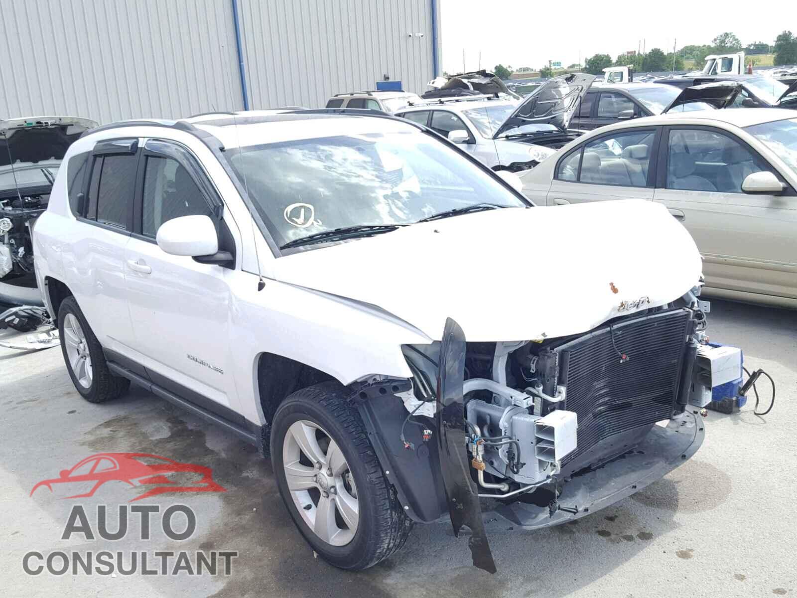 JEEP COMPASS LA 2015 - 1C4NJCEA1FD367707