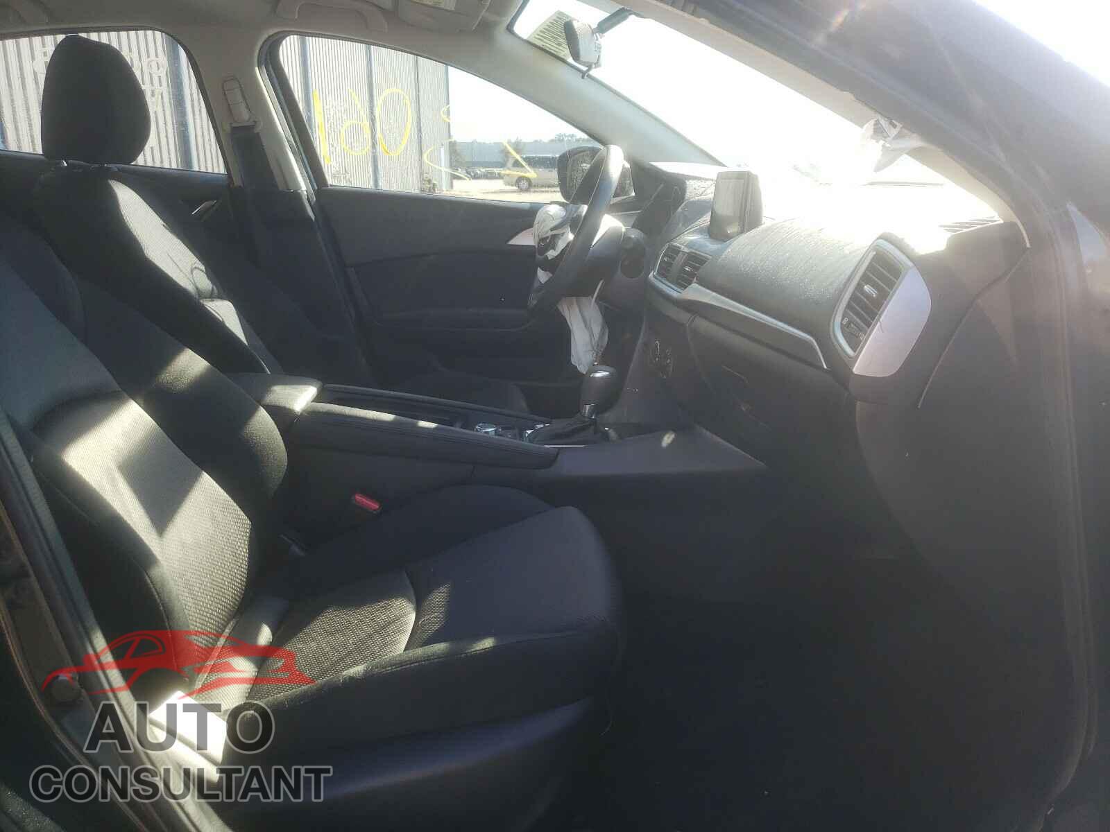 MAZDA 3 2017 - 3MZBN1U73HM105595