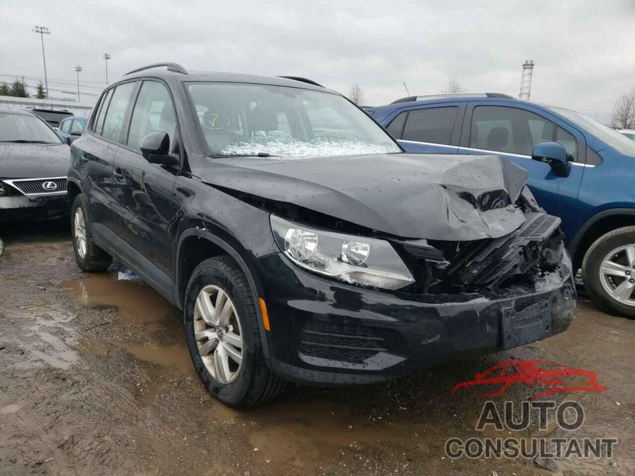 VOLKSWAGEN TIGUAN 2017 - WVGBV7AX9HK014666