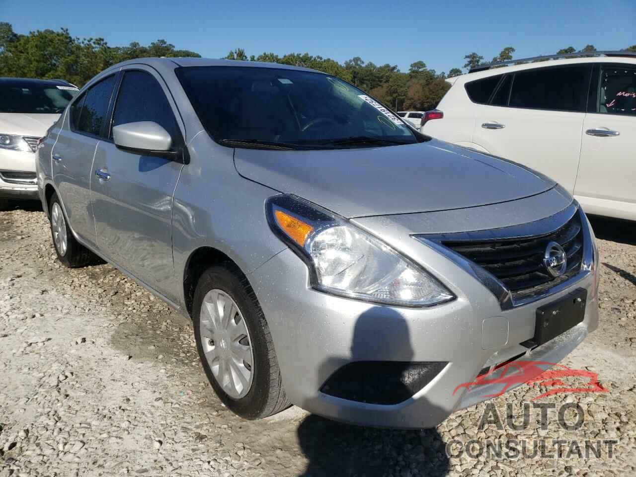 NISSAN VERSA 2017 - 3N1CN7AP6HL857931