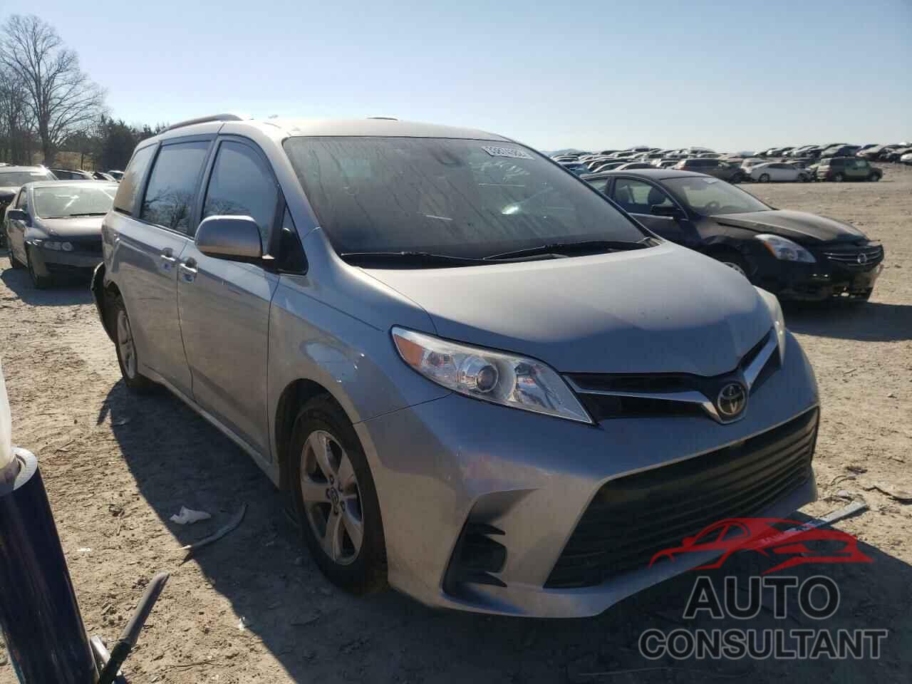 TOYOTA SIENNA 2018 - 5TDKZ3DC3JS902922