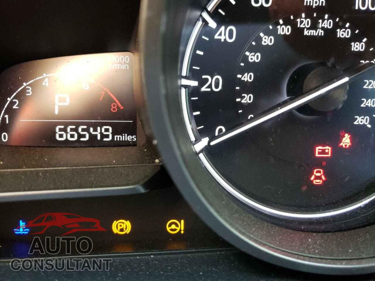 MAZDA 3 2017 - 3MZBN1U76HM153477