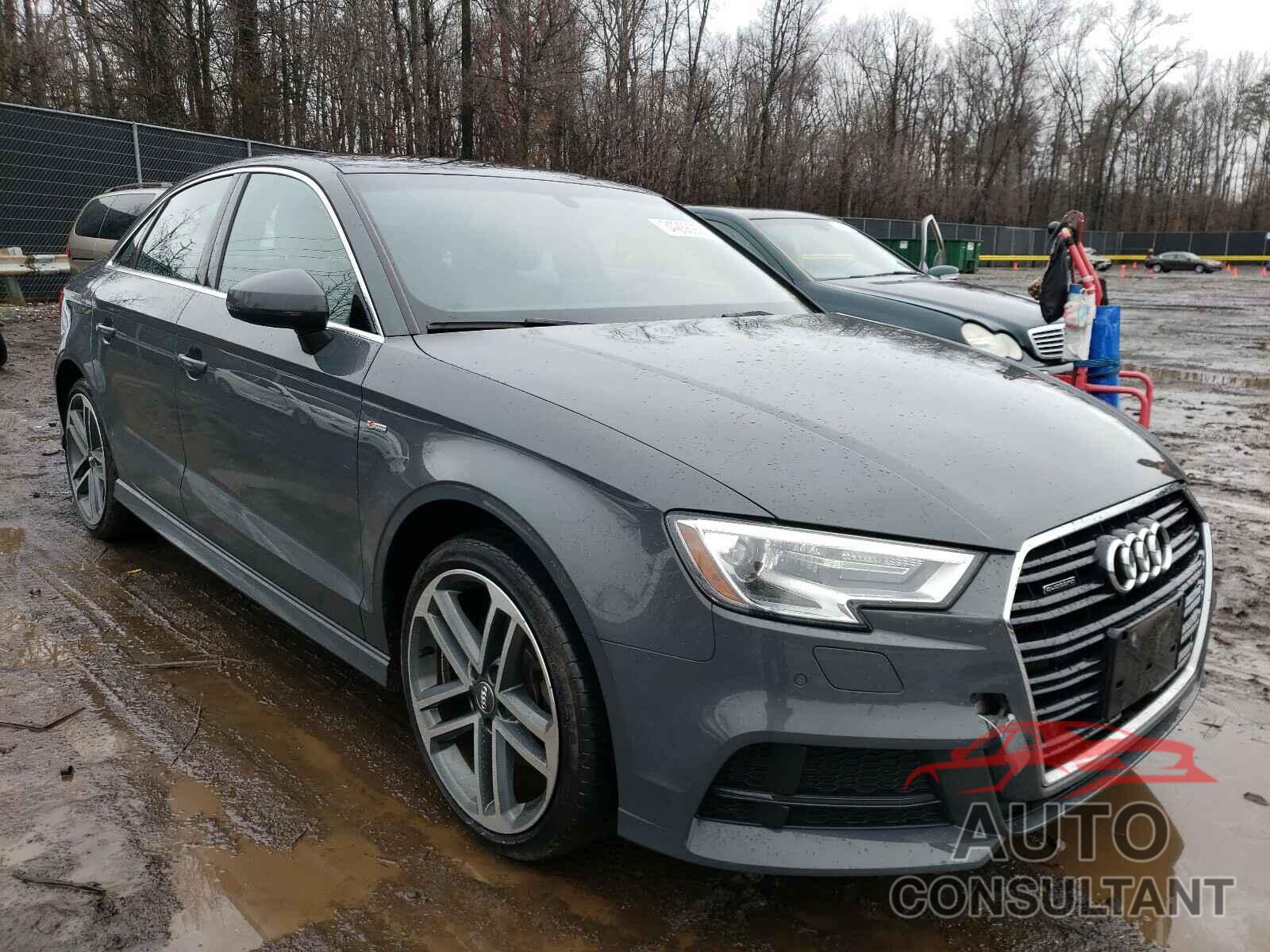 AUDI A3 2017 - WAUJ8GFF1H1015448