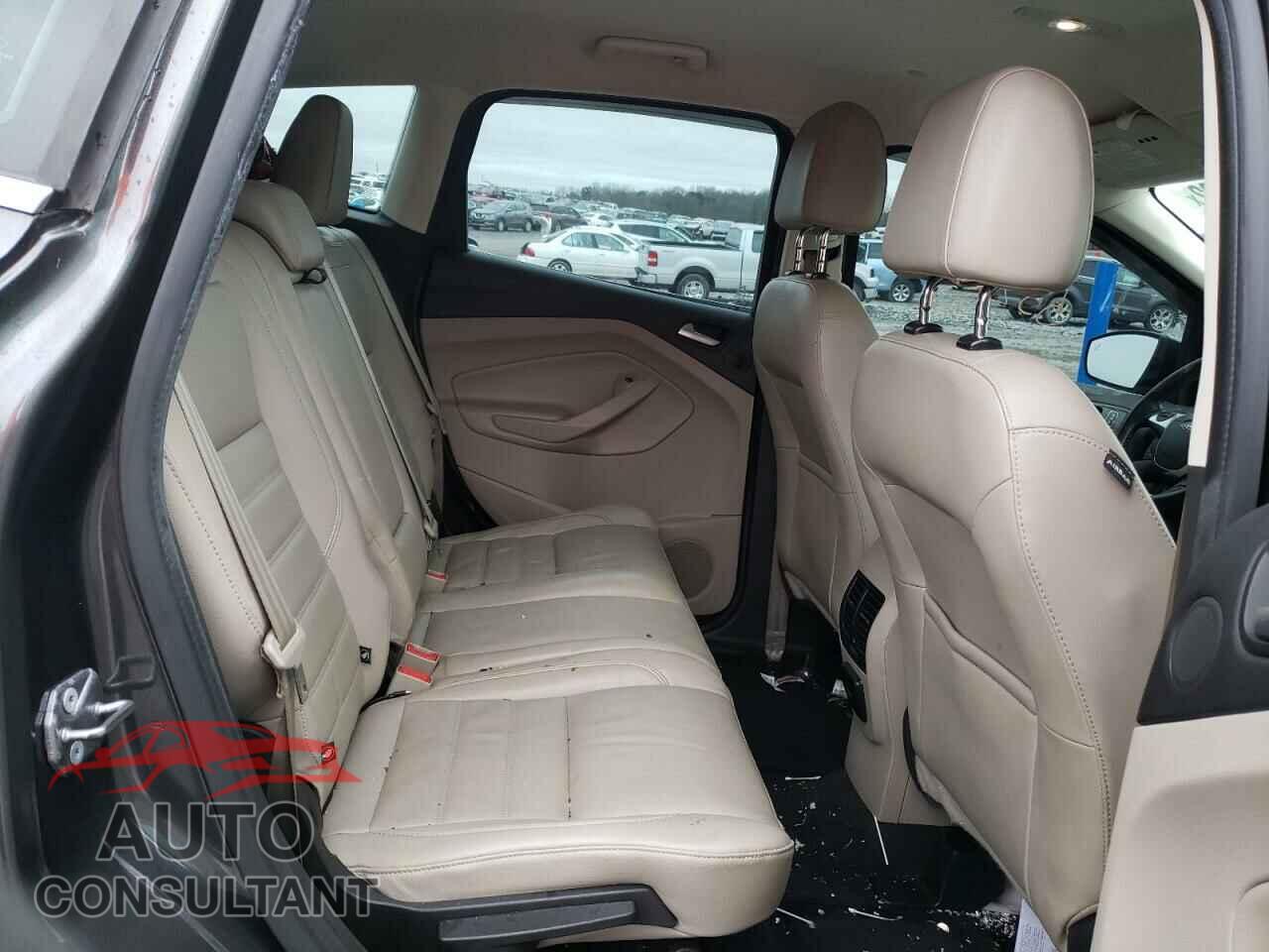 FORD CMAX 2017 - 1FADP5FU8HL110640