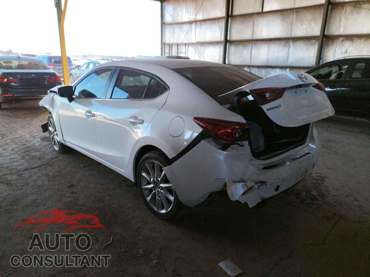 MAZDA 3 2017 - 3MZBN1V76HM121952