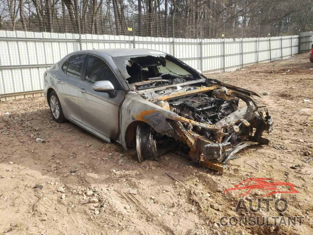 TOYOTA CAMRY 2021 - 4T1C11AK5MU577777