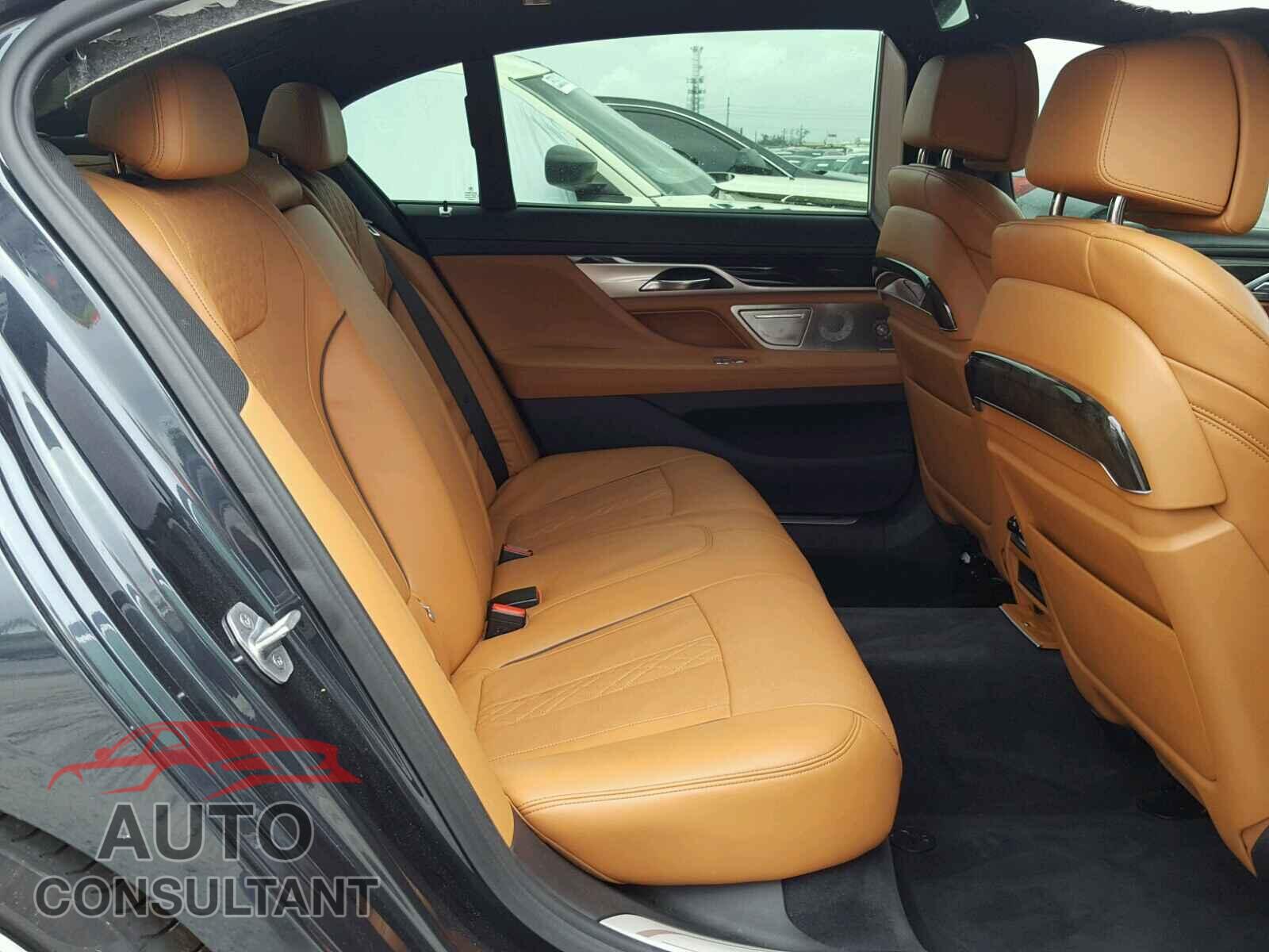 BMW 7 SERIES 2017 - WBA7F0C39HGM22089