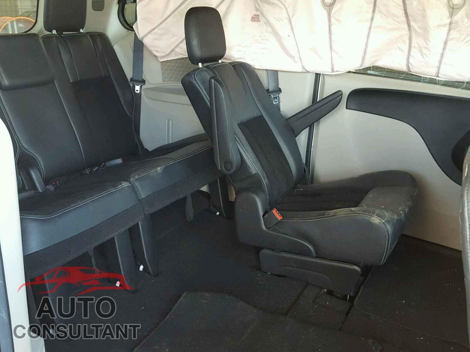 DODGE CARAVAN 2015 - 2C4RDGCG6FR736730