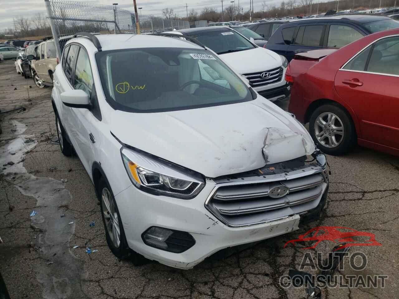 FORD ESCAPE 2018 - 1FMCU9HD3JUD23655