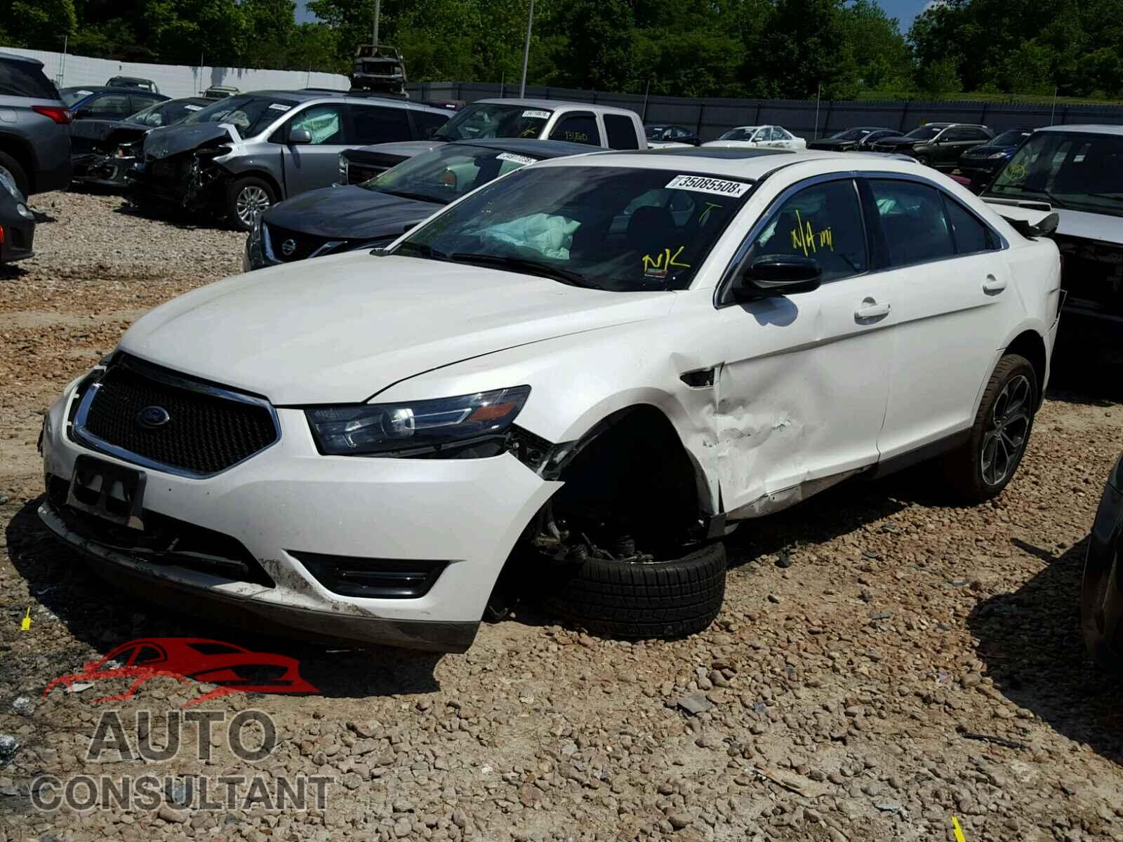 FORD TAURUS 2015 - 1FAHP2KT5FG175044