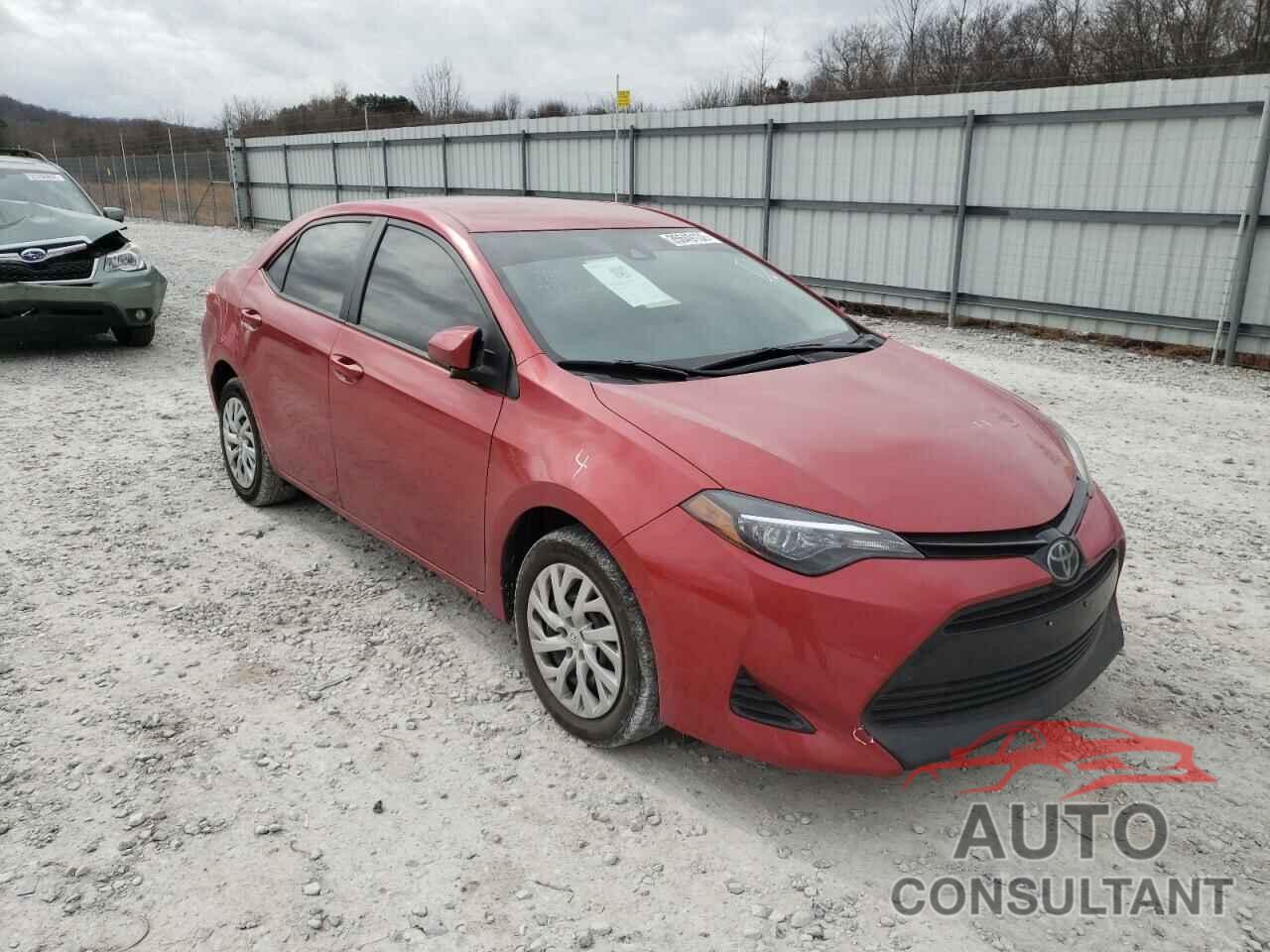 TOYOTA COROLLA 2018 - 5YFBURHEXJP804735