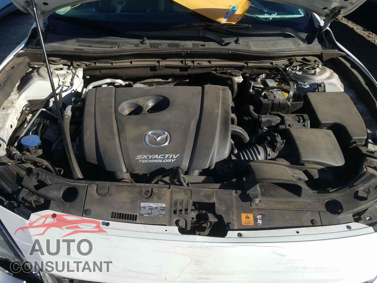MAZDA 3 2016 - 3MZBM1M76GM261986