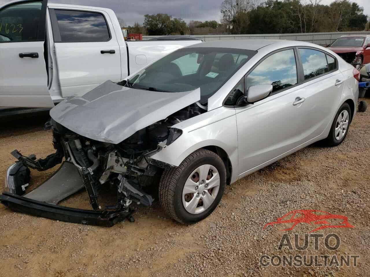 KIA FORTE 2018 - 3KPFK4A74JE191485