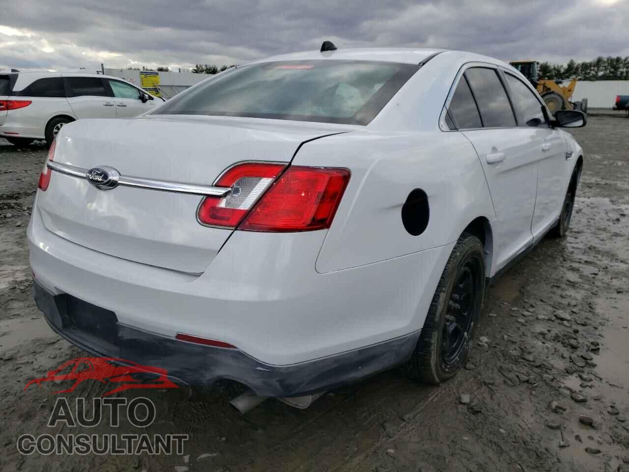 FORD TAURUS 2016 - 1FAHP2MT6GG106541