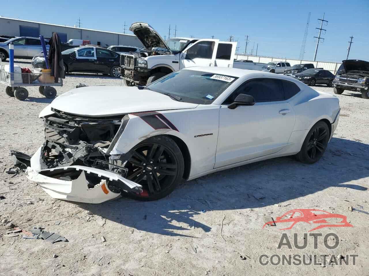 CHEVROLET CAMARO 2018 - 1G1FB1RX1J0136626