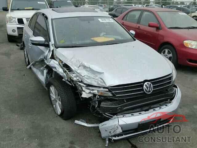 VOLKSWAGEN JETTA 2015 - 3VWLA7AJ4FM280440