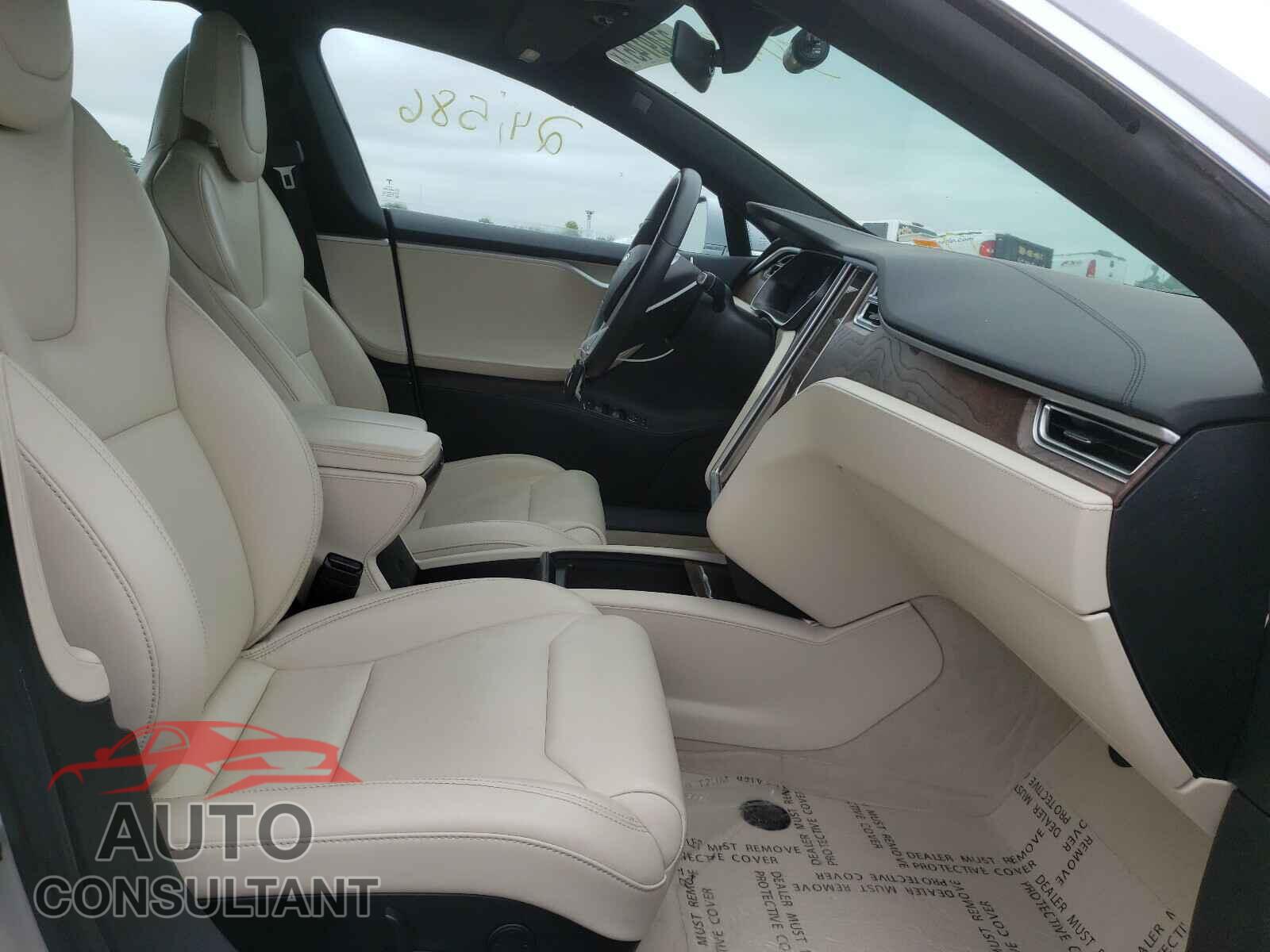 TESLA MODEL S 2017 - 5YJSA1E2XHF217381