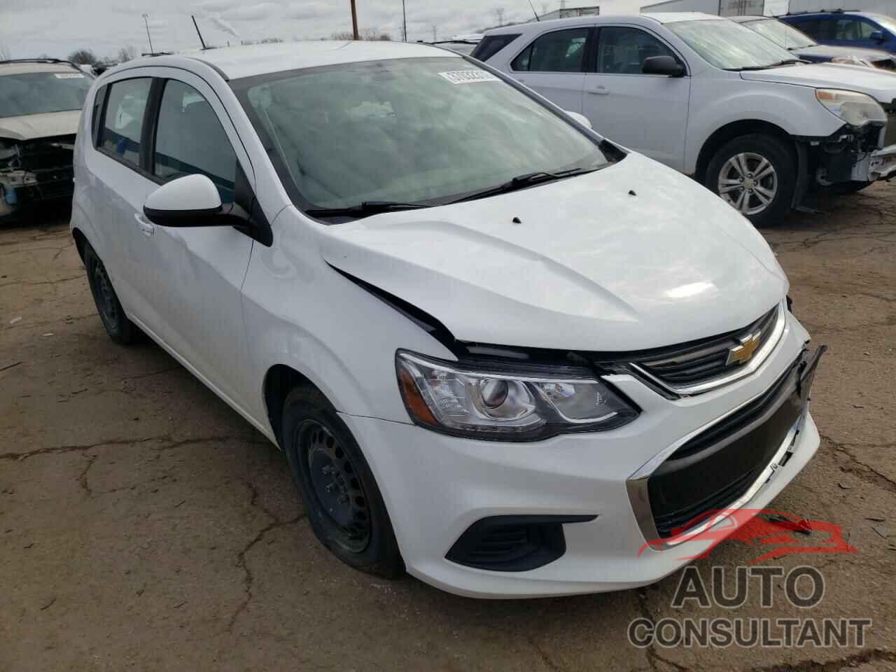 CHEVROLET SONIC 2017 - 1G1JG6SH1H4169866