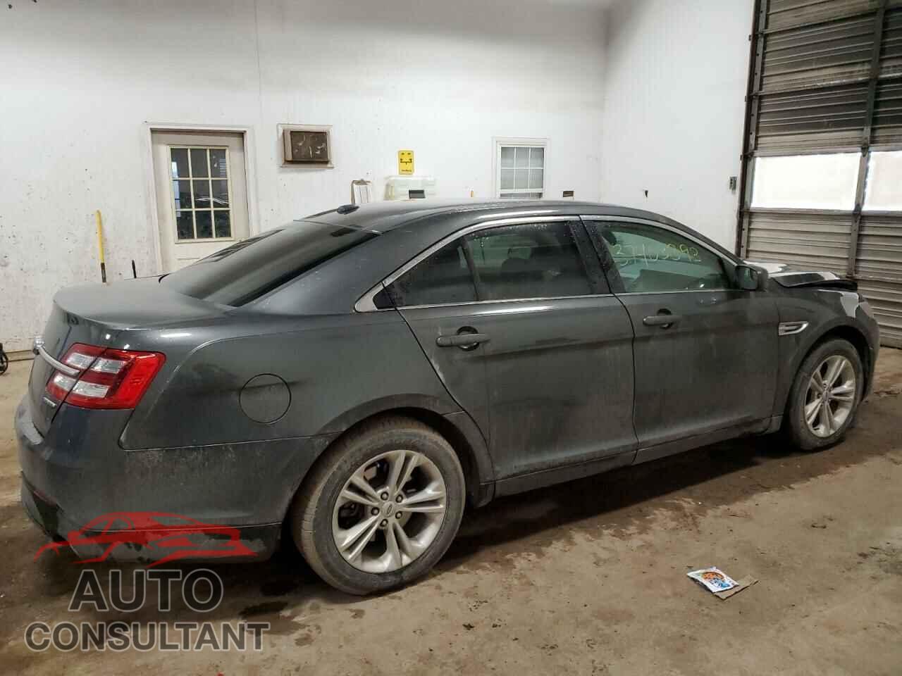 FORD TAURUS 2016 - 1FAHP2D82GG112526