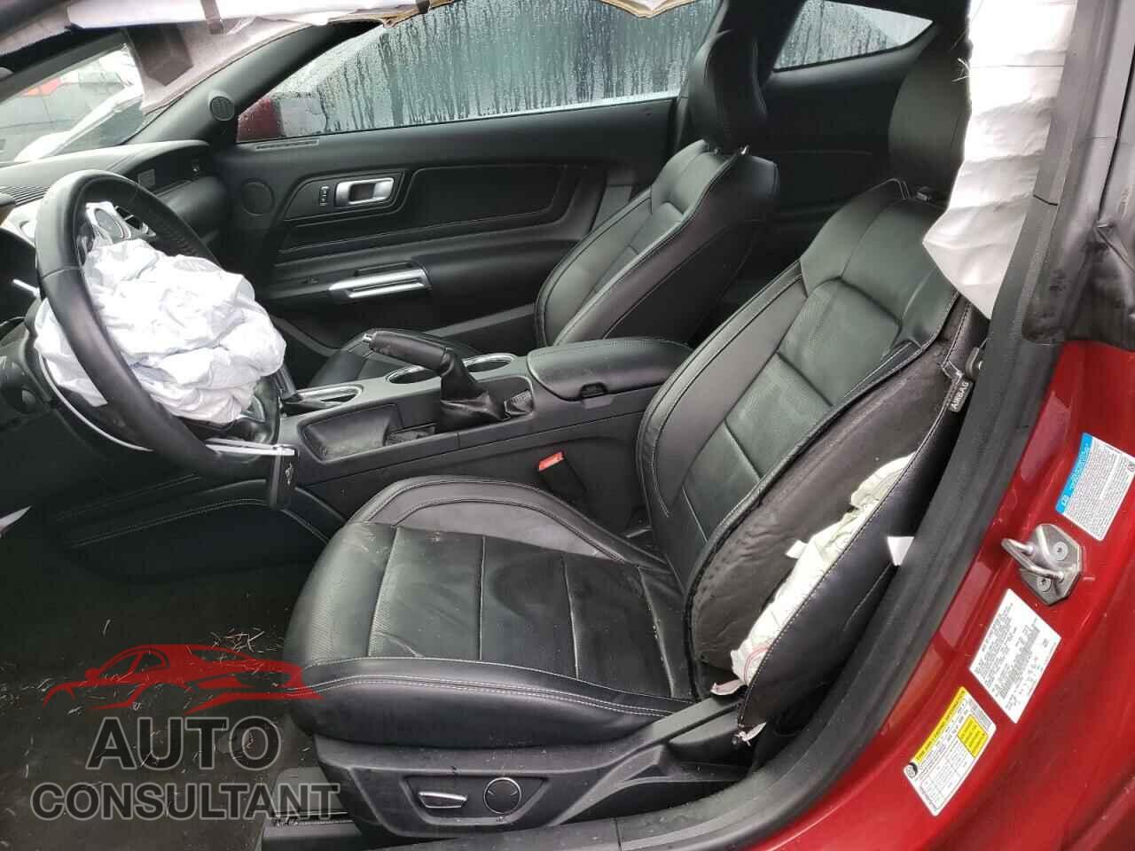 FORD MUSTANG 2018 - 1FA6P8CFXJ5185429